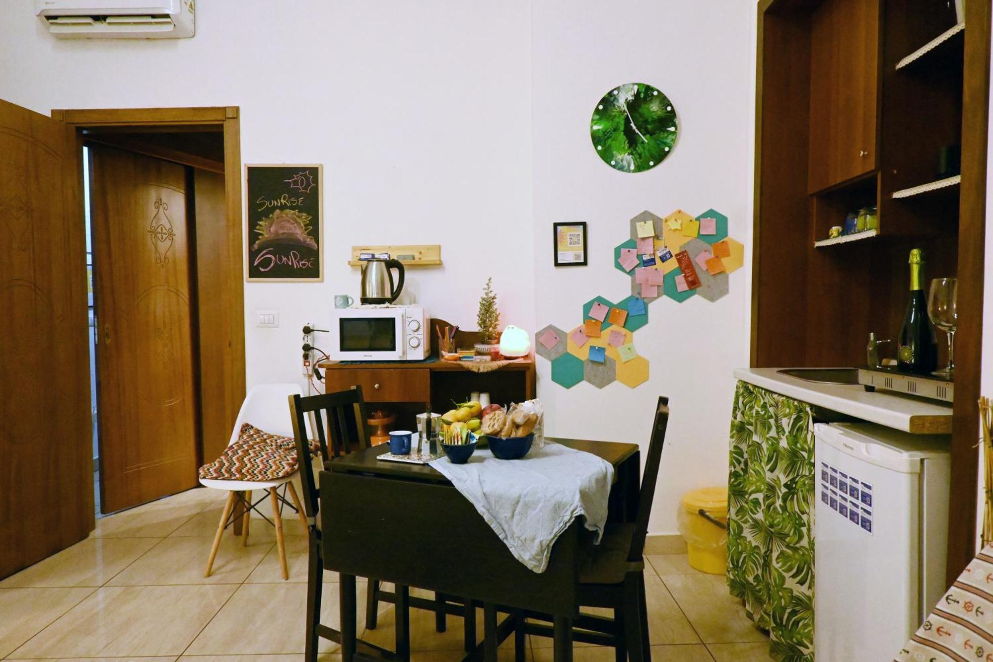 Sunrise B&B Νάπολη Εξωτερικό φωτογραφία